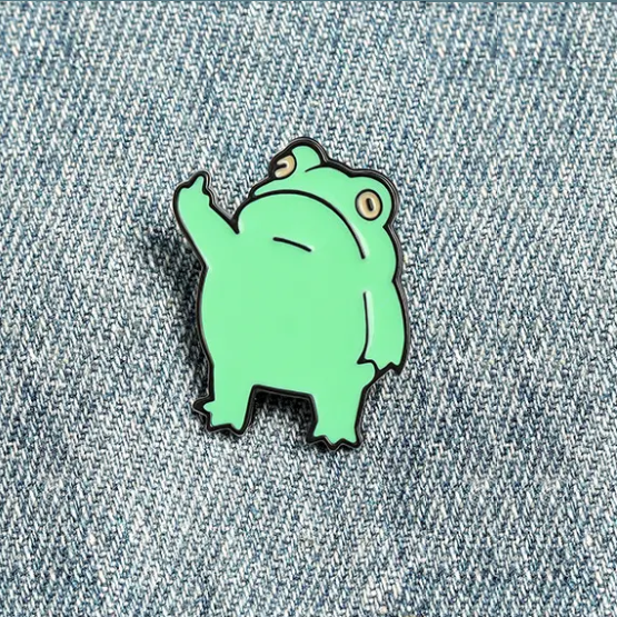 Green frog pin, frog cartoon pin badge