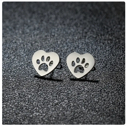 heart shaped with a pet paw hollow stud earrings